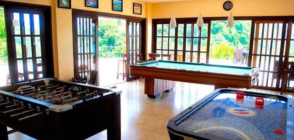 Tugawe Cove Resort Colongcocon Exterior foto